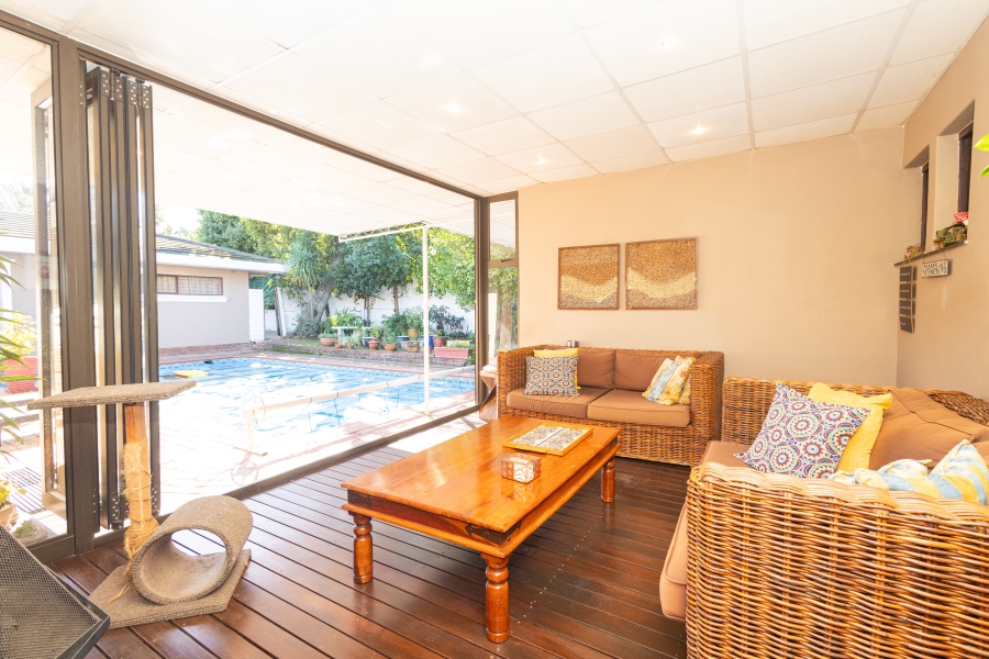 4 Bedroom Property for Sale in Kenridge Heights Western Cape